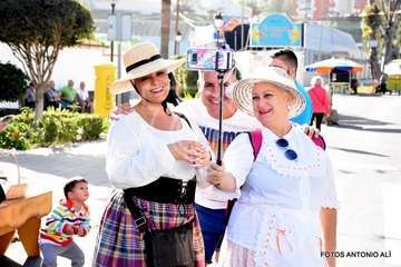 Jinámar celebra el Día del Artesano y el Labrador (Foto Antonio Alí)